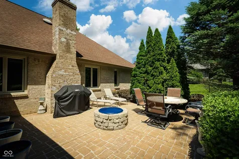 6767 Romeo Drive Avon IN 46123