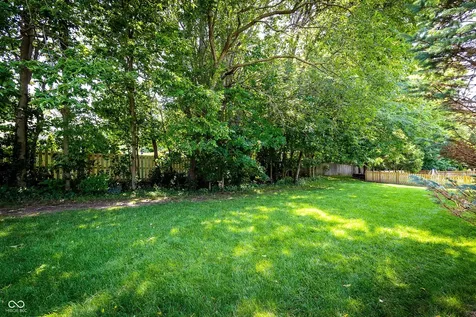 6767 Romeo Drive Avon IN 46123