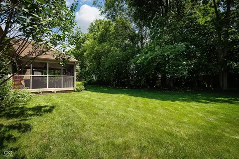 6767 Romeo Drive Avon IN 46123