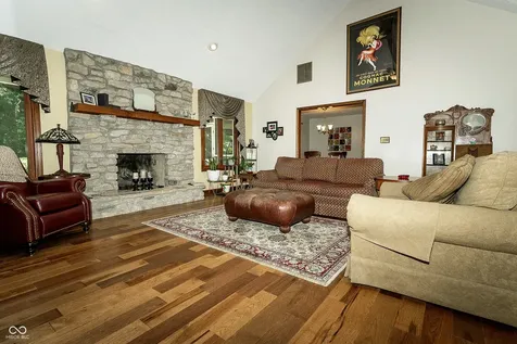 6767 Romeo Drive Avon IN 46123