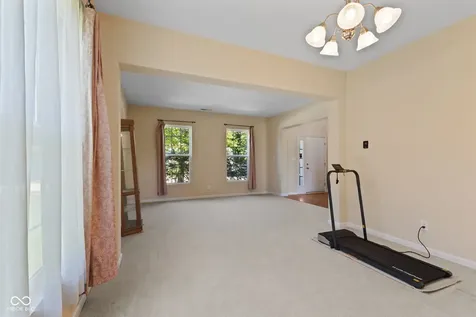 5973 Oakhaven Drive Greenwood IN 46142