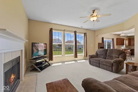 5973 Oakhaven Drive Greenwood IN 46142