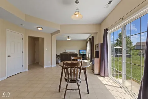 5973 Oakhaven Drive Greenwood IN 46142