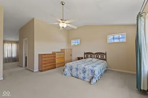5973 Oakhaven Drive Greenwood IN 46142