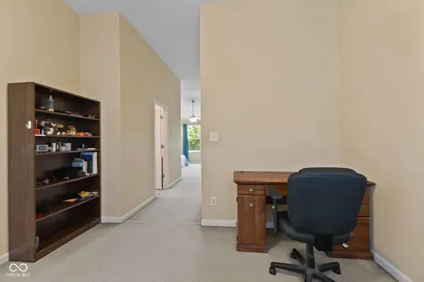 5973 Oakhaven Drive Greenwood IN 46142
