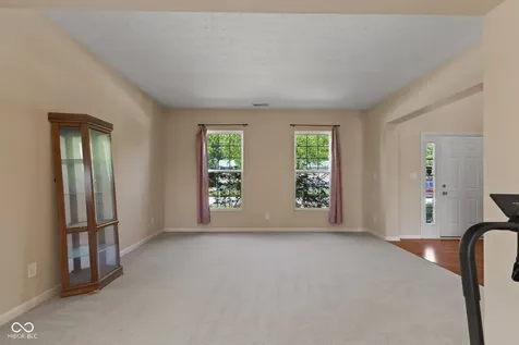 5973 Oakhaven Drive Greenwood IN 46142