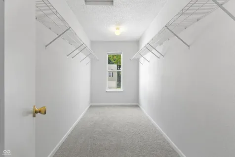4124 Goshawk Court Indianapolis IN 46254