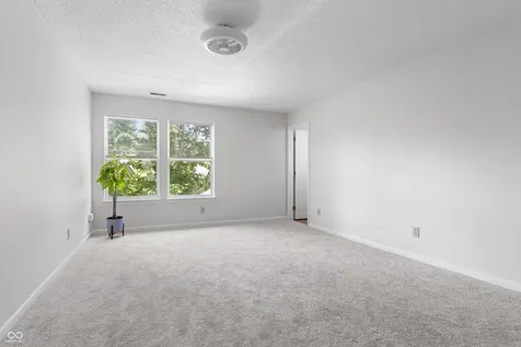 4124 Goshawk Court Indianapolis IN 46254