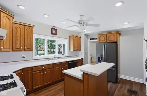 5251 N 800 Road E Wilkinson IN 46186