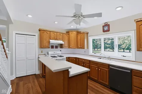 5251 N 800 Road E Wilkinson IN 46186