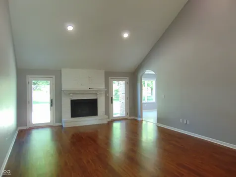1440 Paris Drive Franklin IN 46131