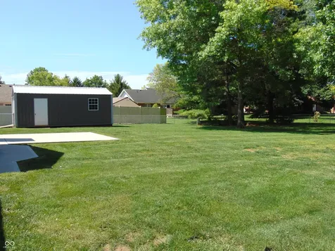 1440 Paris Drive Franklin IN 46131