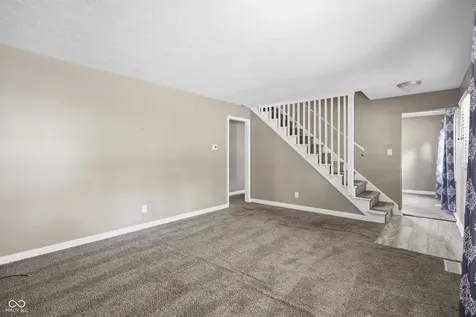 910 Heritage Lane Anderson IN 46013