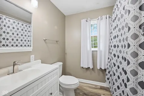 910 Heritage Lane Anderson IN 46013