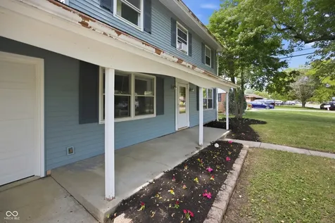 910 Heritage Lane Anderson IN 46013
