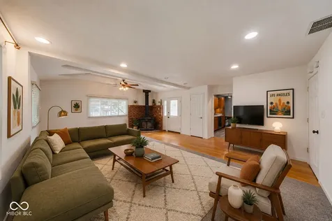 220 Webb Indianapolis IN 46227