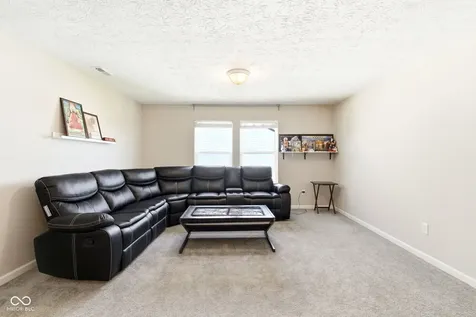 10359 Deercrest Lane Indianapolis IN 46239