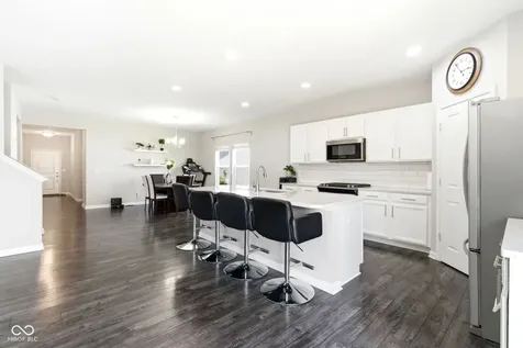10359 Deercrest Lane Indianapolis IN 46239