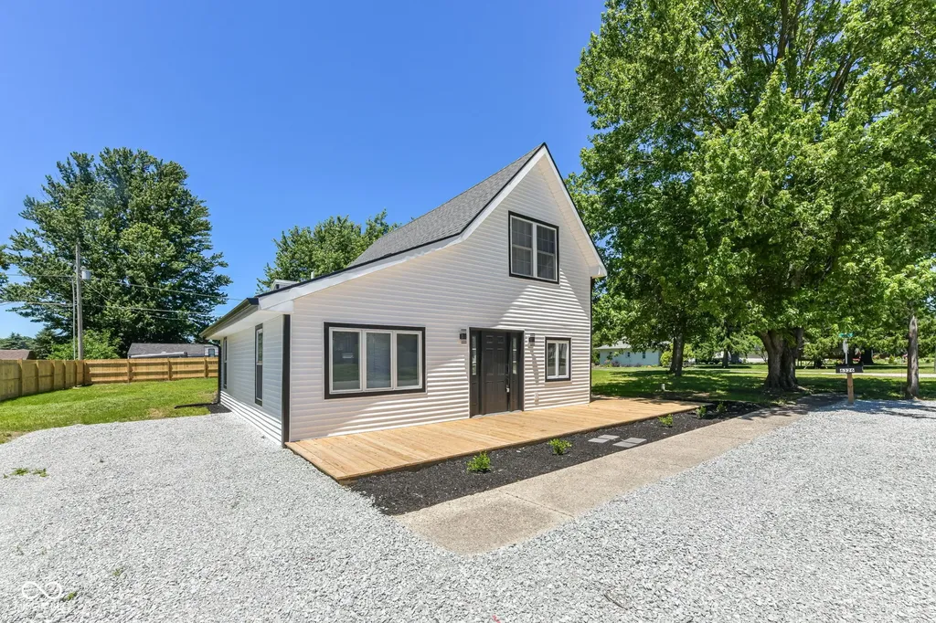 6326 N Main Street Wilkinson IN 46186