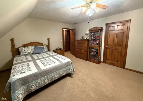 2636 Country Club Road Spencer IN 47460