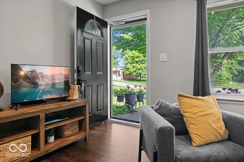 219 Newby Court Westfield IN 46074