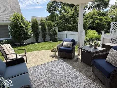 7877 Clearwater Parkway Indianapolis IN 46240