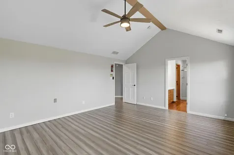 7975 Meadow Bend Circle Indianapolis IN 46259