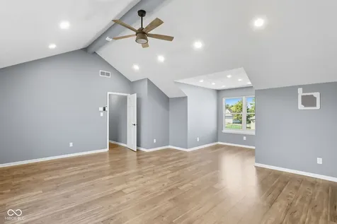 7975 Meadow Bend Circle Indianapolis IN 46259