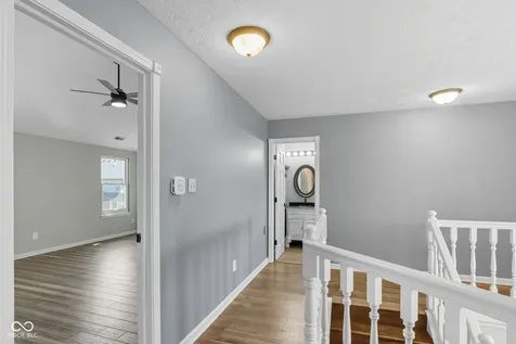 7975 Meadow Bend Circle Indianapolis IN 46259