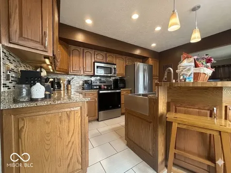 2490 E Northwood Avenue Terre Haute IN 47805