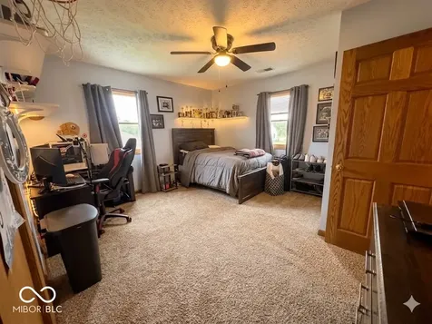 2490 E Northwood Avenue Terre Haute IN 47805