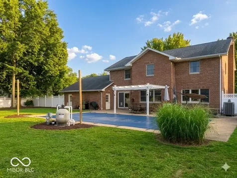 2490 E Northwood Avenue Terre Haute IN 47805