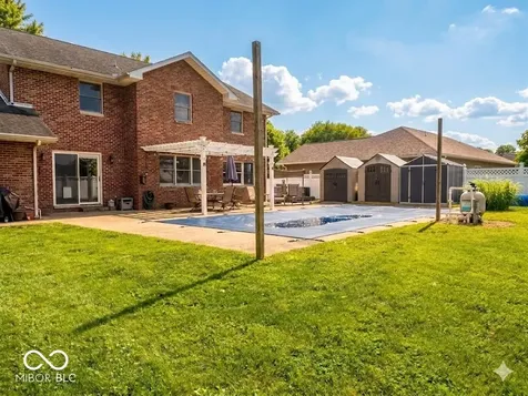 2490 E Northwood Avenue Terre Haute IN 47805