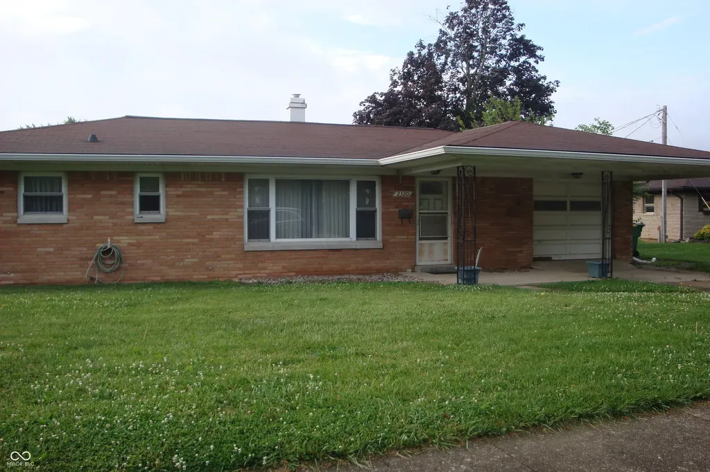 2320 Winton Court Indianapolis IN 46224