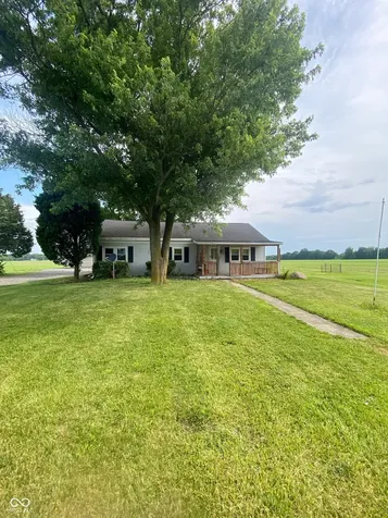 8321 N County Road 75 E Lizton IN 46149