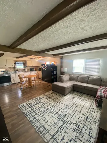 8321 N County Road 75 E Lizton IN 46149