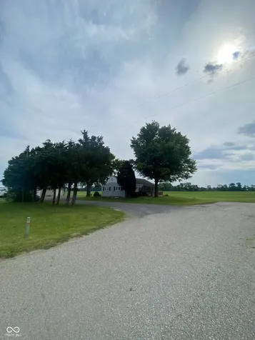 8321 N County Road 75 E Lizton IN 46149
