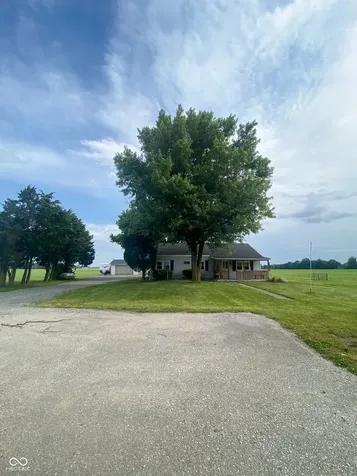 8321 N County Road 75 E Lizton IN 46149