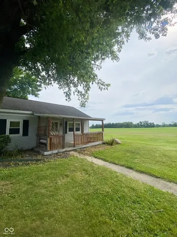 8321 N County Road 75 E Lizton IN 46149