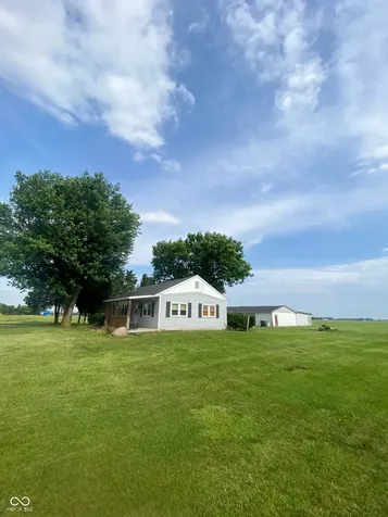 8321 N County Road 75 E Lizton IN 46149