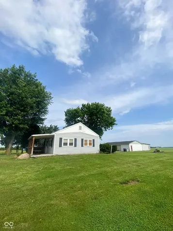 8321 N County Road 75 E Lizton IN 46149