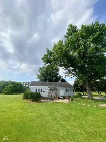 8321 N County Road 75 E Lizton IN 46149