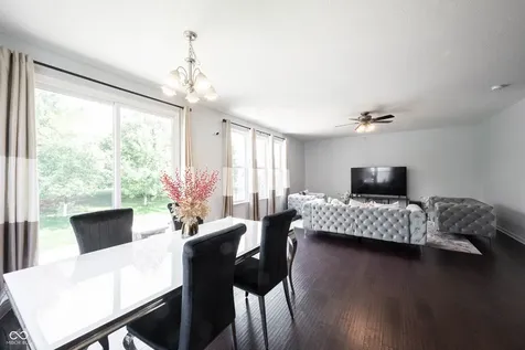 13111 Avon Cross Way Fishers IN 46037