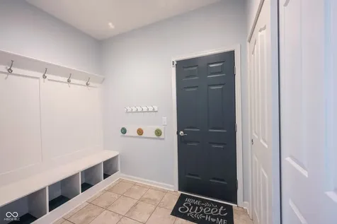 13111 Avon Cross Way Fishers IN 46037