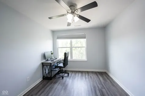 13111 Avon Cross Way Fishers IN 46037