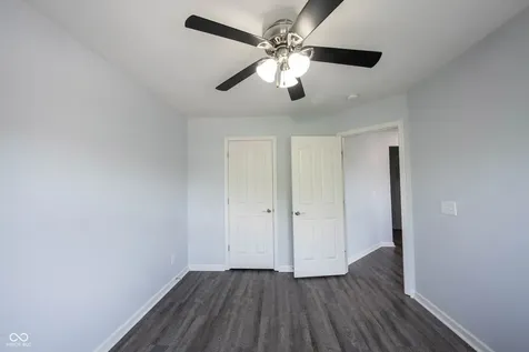 13111 Avon Cross Way Fishers IN 46037