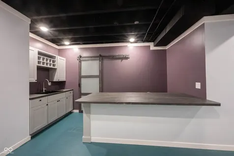 13111 Avon Cross Way Fishers IN 46037