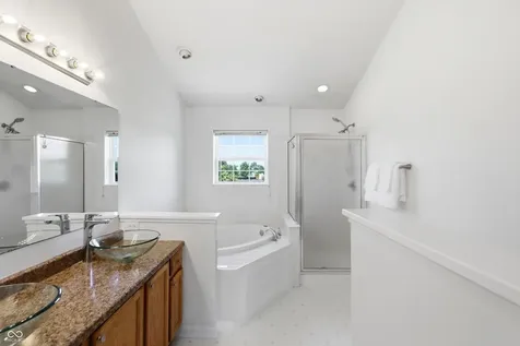 10098 Long Meadow Drive Fishers IN 46038