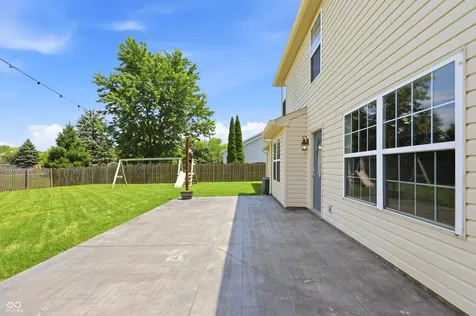 10098 Long Meadow Drive Fishers IN 46038