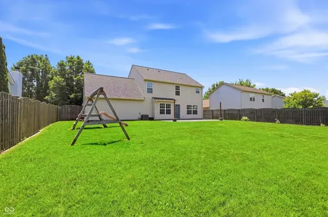 10098 Long Meadow Drive Fishers IN 46038